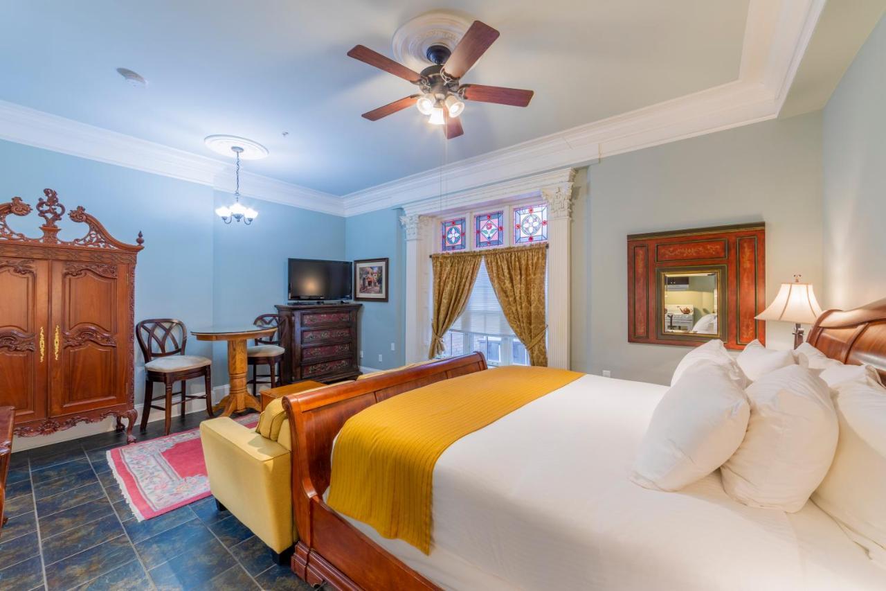 Chipman Hill Suites - Pratt House 圣约翰 外观 照片
